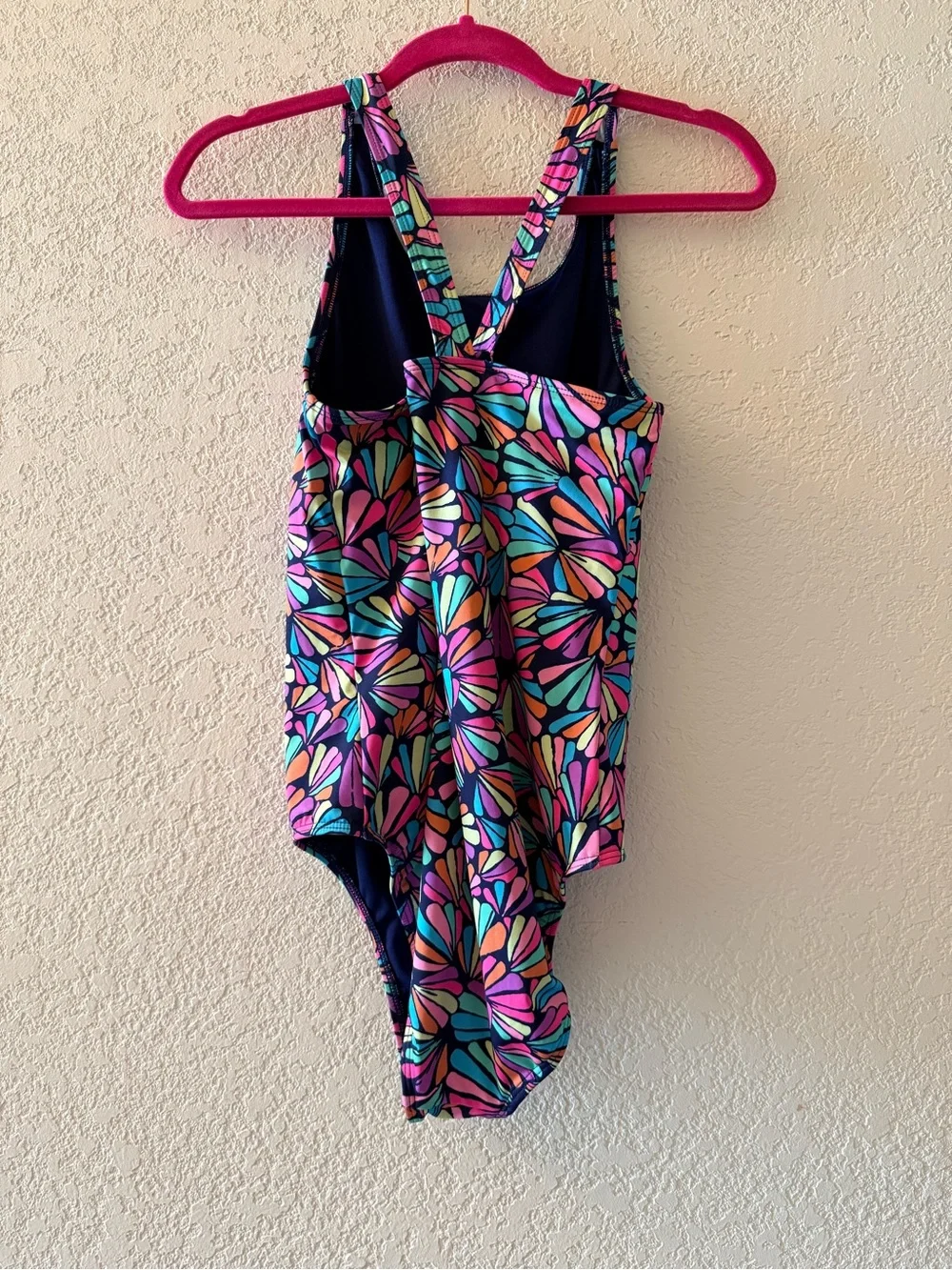 LAND'S END Girls One Piece Shell Pattern Multi Color Vacation Swimsuit XL 14/16